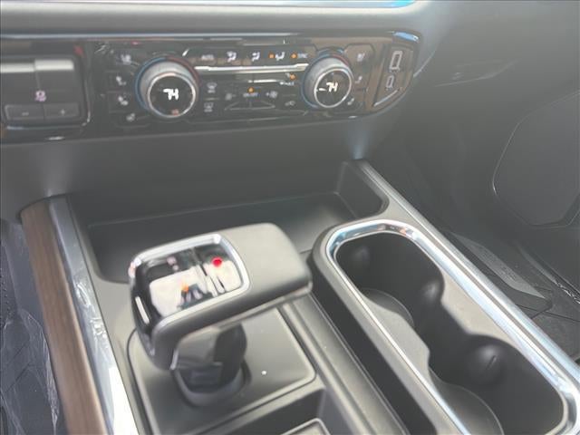 2026 Chevrolet Silverado 1500 Crew Cab Short Box 4-Wheel Drive High Country