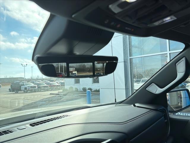 2026 Chevrolet Silverado 1500 Crew Cab Short Box 4-Wheel Drive High Country