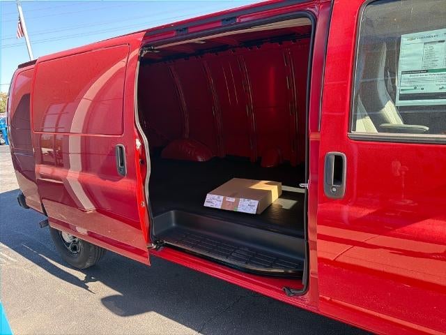 2025 Chevrolet Express Cargo 3500 3500 Extended Wheelbase Rear-Wheel Drive