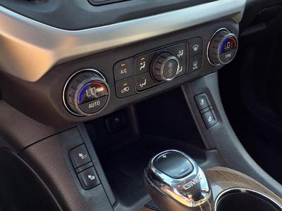2017 GMC Acadia SLE