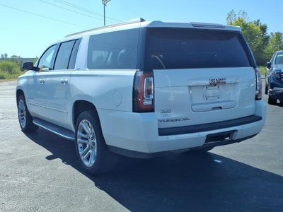 2017 GMC Yukon XL SLT