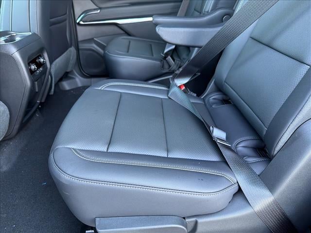 2027 Chevrolet Traverse LT w/1LT
