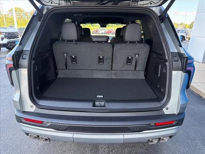 2027 Chevrolet Traverse LT w/1LT