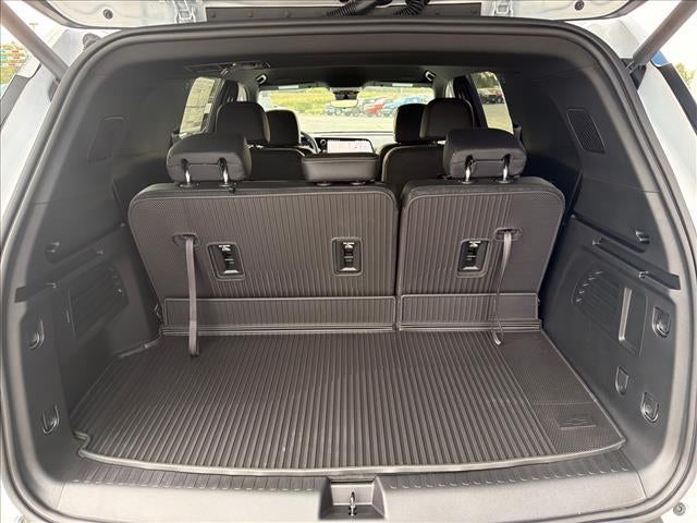 2027 Chevrolet Traverse LT w/1LT
