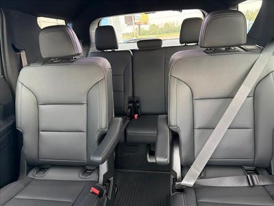 2027 Chevrolet Traverse LT w/1LT