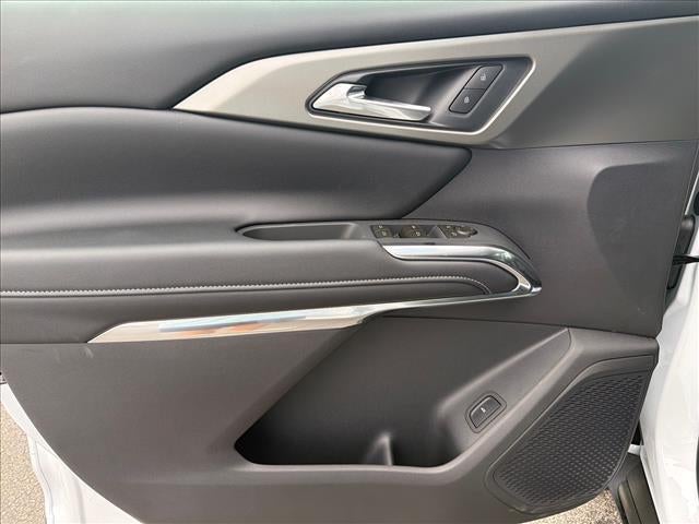 2027 Chevrolet Traverse LT w/1LT