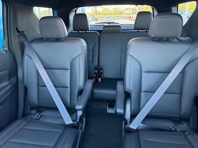 2027 Chevrolet Traverse LT w/1LT