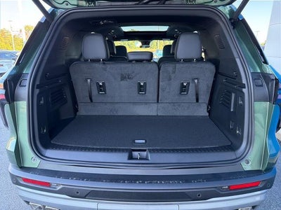 2027 Chevrolet Traverse LT w/1LT
