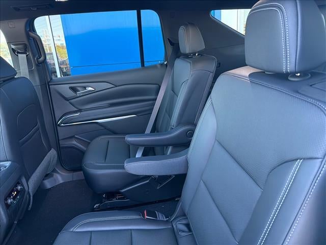 2027 Chevrolet Traverse LT w/2LT