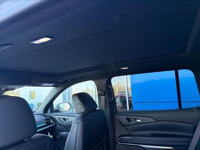 2027 Chevrolet Traverse LT w/2LT