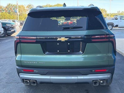 2027 Chevrolet Traverse LT w/2LT