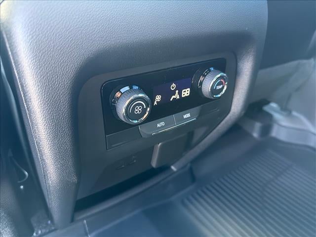 2027 Chevrolet Traverse LT w/2LT