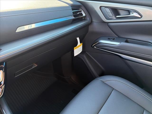 2027 Chevrolet Traverse LT w/2LT