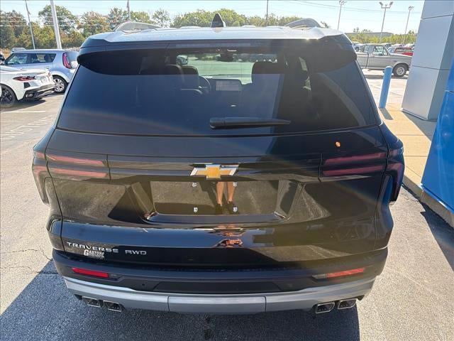 2027 Chevrolet Traverse LT w/2LT