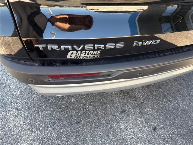 2027 Chevrolet Traverse LT w/2LT