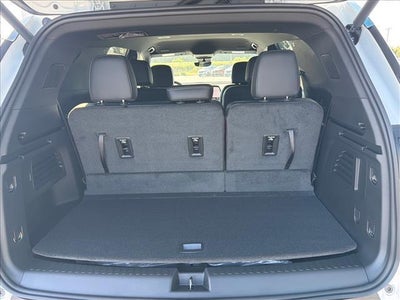 2027 Chevrolet Traverse LT w/2LT