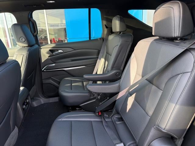 2027 Chevrolet Traverse LT w/2LT