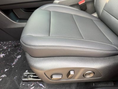 2027 Chevrolet Traverse LT w/2LT