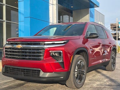 2027 Chevrolet Traverse LT w/2LT