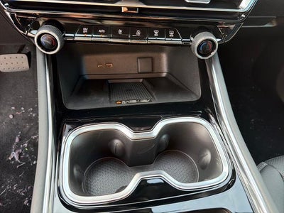2027 Chevrolet Traverse LT w/2LT