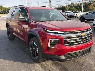 2027 Chevrolet Traverse LT w/2LT