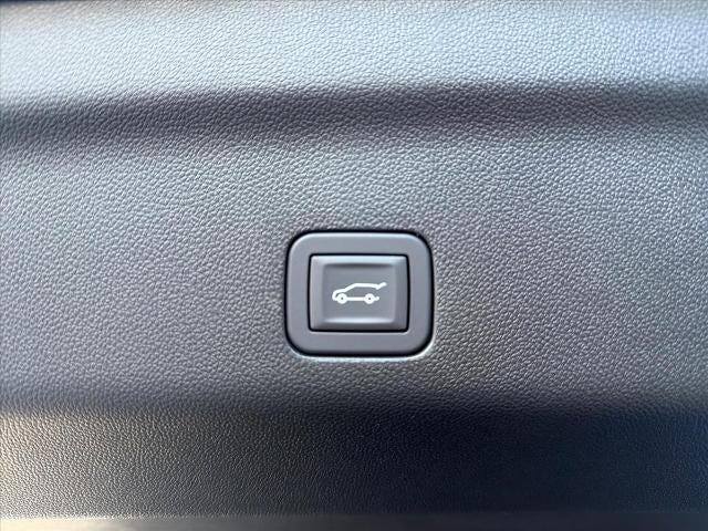 2026 Chevrolet Suburban 4WD RST