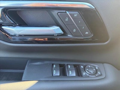 2026 Chevrolet Suburban 4WD RST