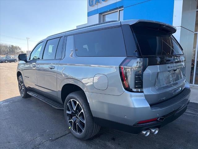 2026 Chevrolet Suburban 4WD RST