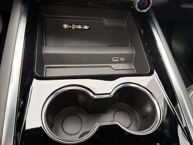 2026 Chevrolet Suburban 4WD Premier