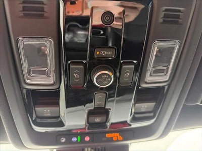 2026 Chevrolet Suburban 4WD Premier