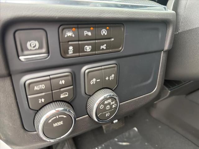 2026 Chevrolet Tahoe 4WD RST