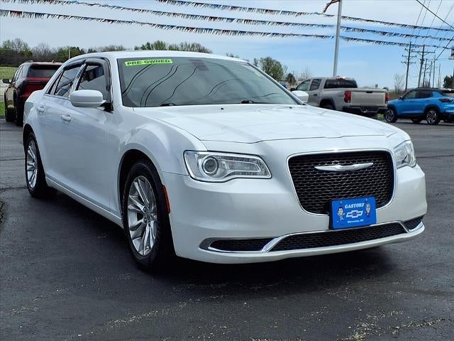 2016 Chrysler 300 Limited