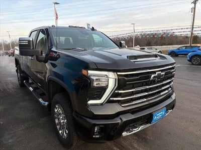 2026 Chevrolet Silverado 2500 HD Crew Cab Standard Box 4-Wheel Drive LT