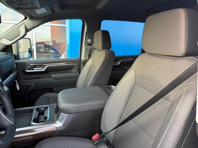 2026 Chevrolet Silverado 2500 HD Crew Cab Standard Box 4-Wheel Drive LT