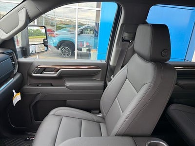 2026 Chevrolet Silverado 2500 HD Crew Cab Standard Box 4-Wheel Drive LT