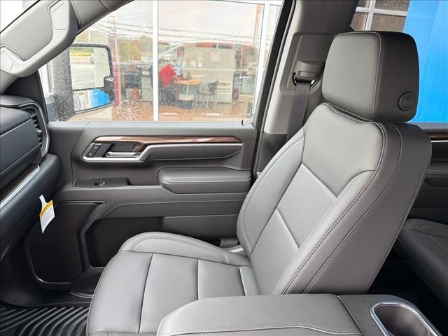 2026 Chevrolet Silverado 2500 HD Crew Cab Standard Box 4-Wheel Drive LT