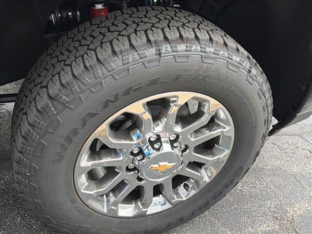 2026 Chevrolet Silverado 2500 HD Crew Cab Standard Box 4-Wheel Drive LT
