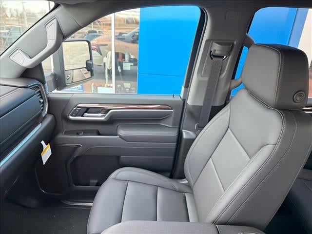 2026 Chevrolet Silverado 3500 HD Crew Cab Standard Box 4-Wheel Drive LT