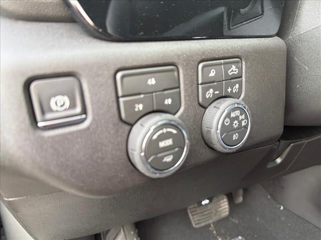 2026 Chevrolet Silverado 3500 HD Crew Cab Standard Box 4-Wheel Drive LT