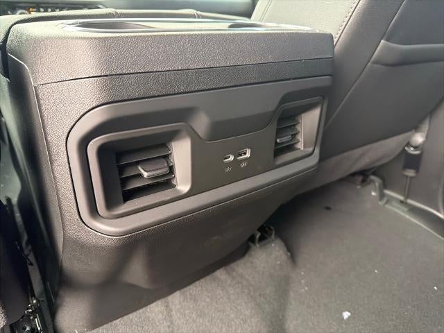 2026 Chevrolet Silverado 3500 HD Crew Cab Standard Box 4-Wheel Drive LT