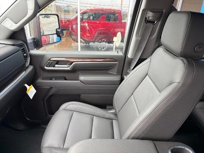 2026 Chevrolet Silverado 3500 HD Crew Cab Standard Box 4-Wheel Drive LT