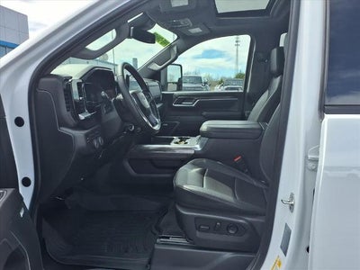 2025 Chevrolet Silverado 3500 HD LTZ