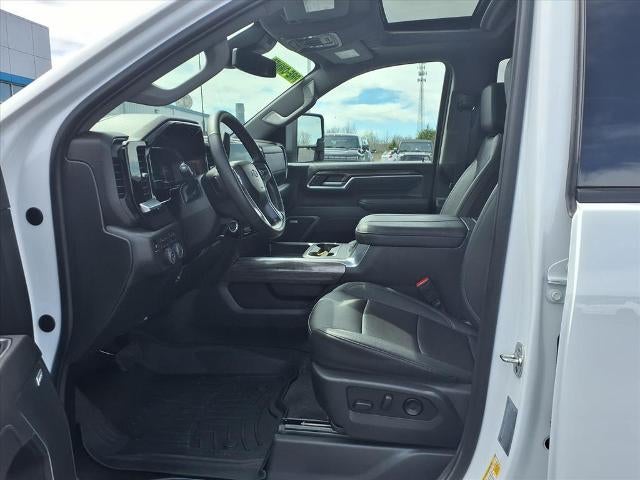 2025 Chevrolet Silverado 3500 HD LTZ