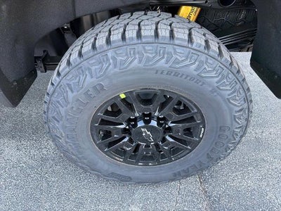 2026 Chevrolet Silverado 2500 HD Crew Cab Standard Box 4-Wheel Drive ZR2