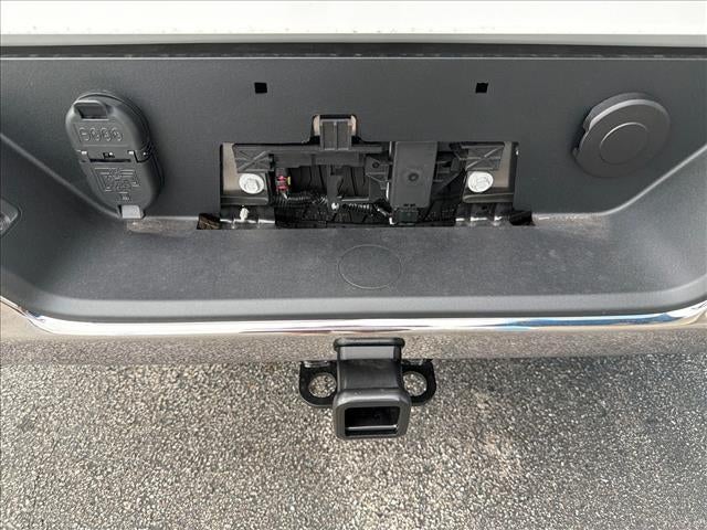 2026 Chevrolet Silverado 1500 Crew Cab Short Box 4-Wheel Drive LT 1LT