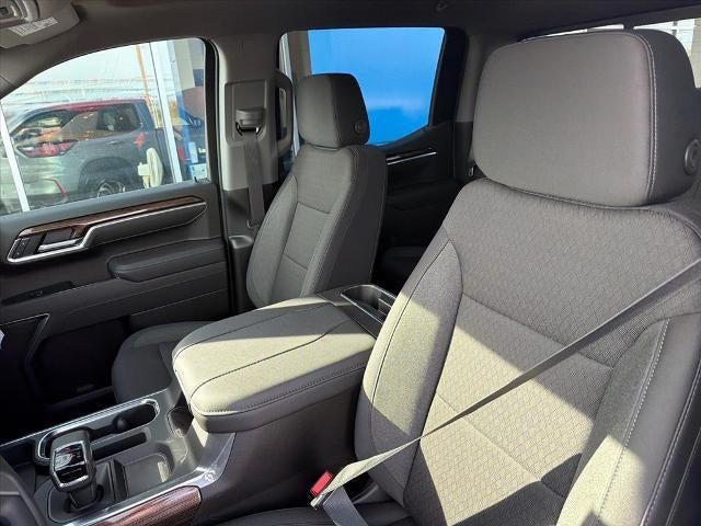 2026 Chevrolet Silverado 1500 Crew Cab Short Box 4-Wheel Drive LT 1LT