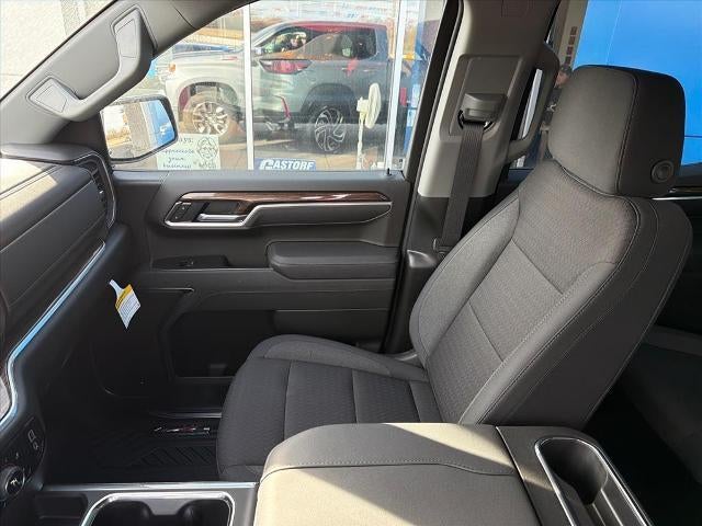 2026 Chevrolet Silverado 1500 Crew Cab Short Box 4-Wheel Drive LT 1LT