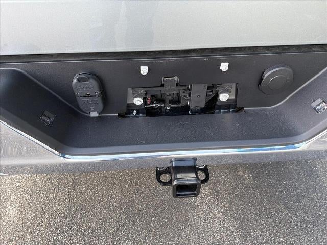 2026 Chevrolet Silverado 1500 Crew Cab Short Box 4-Wheel Drive LT 1LT