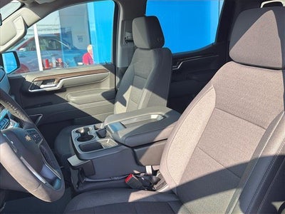 2026 Chevrolet Silverado 1500 Crew Cab Short Box 4-Wheel Drive LT 1LT