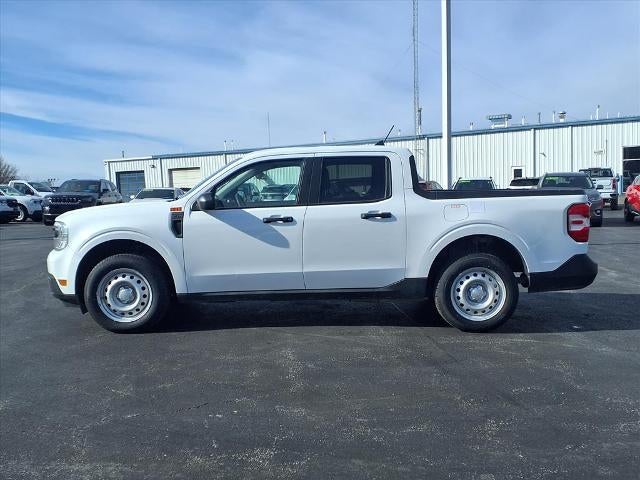 2022 Ford Maverick XL